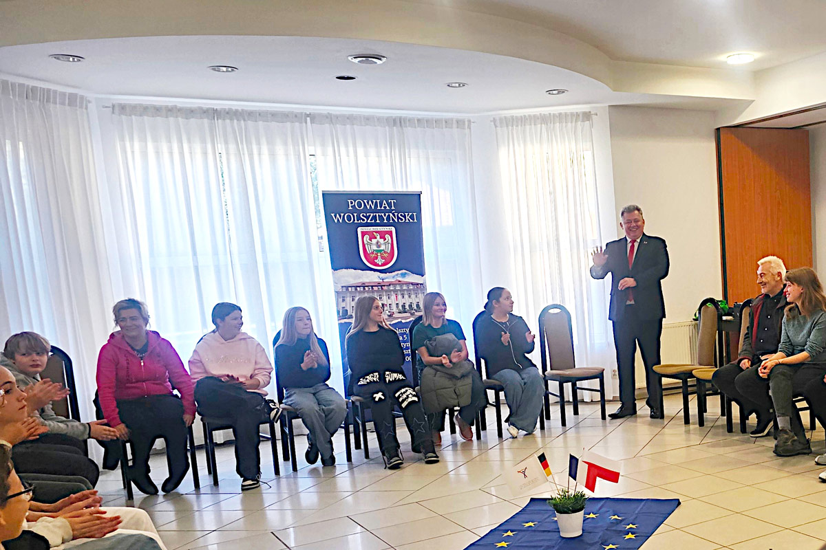 Polsko-niemiecko-francuskie spotkanie młodzieży w Karpicku